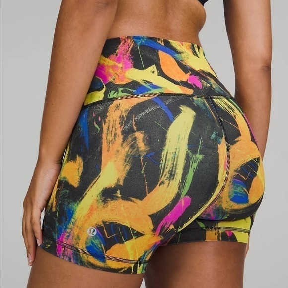 NWT lululemon Wunder Train High-Rise Short 6” - Picture 1 of 3